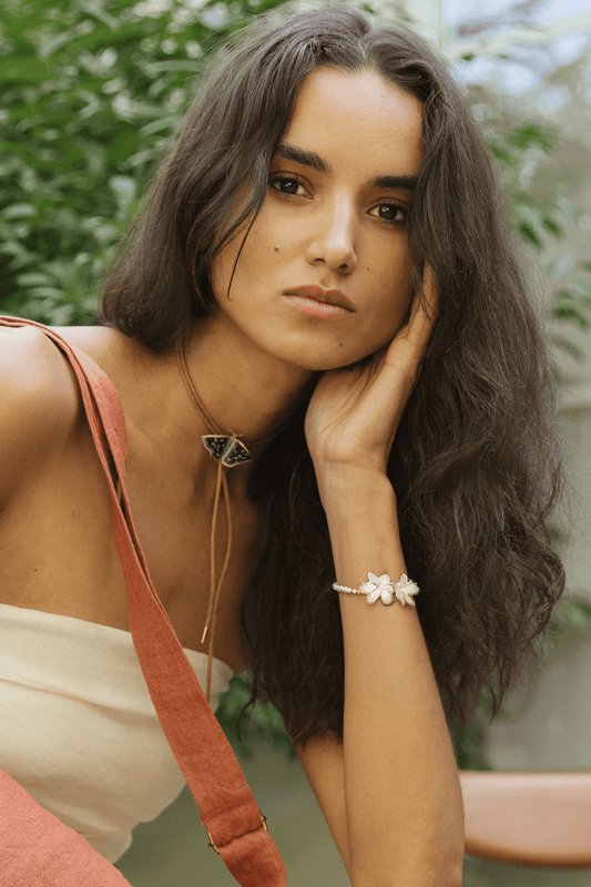 Pulsera flor perlas plata