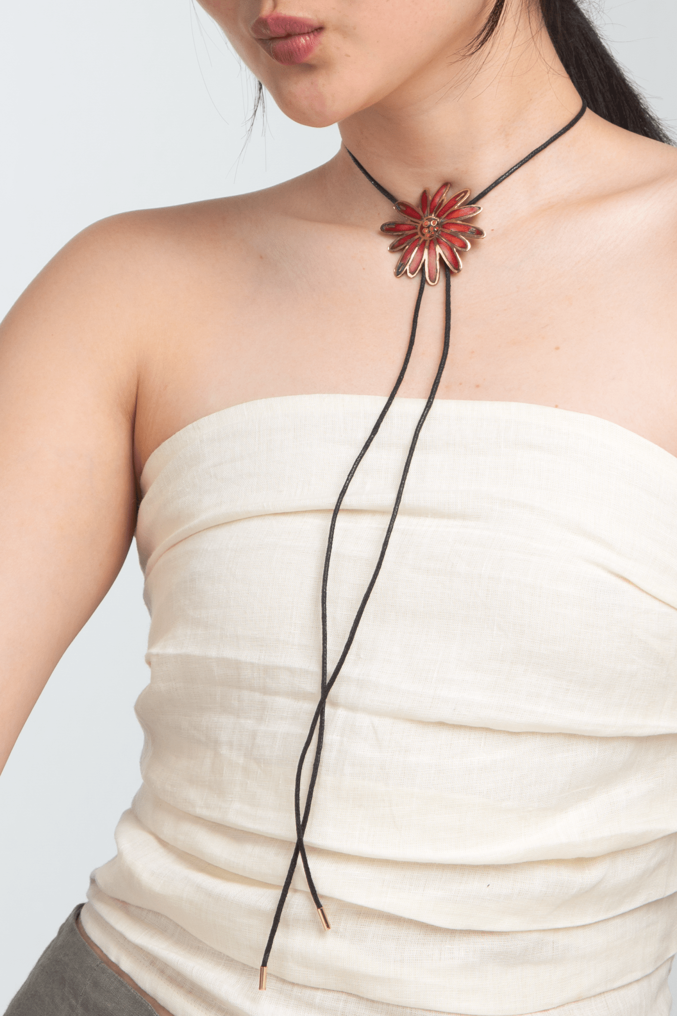 Choker Cuero Leucheria